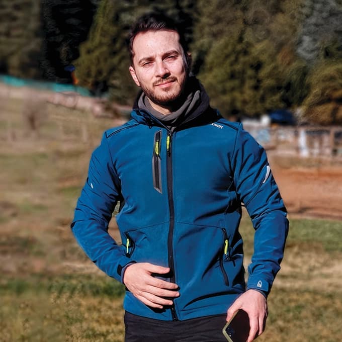MIRZA ISAK